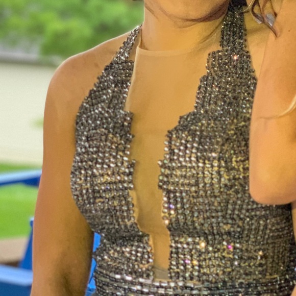 SIZE 4 Gray Sherri Hill Dress - Picture 4 of 6